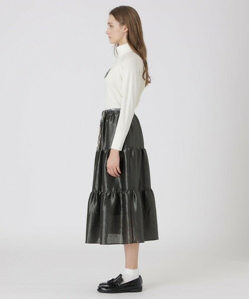 BLUE LABEL / BLACK LABEL CRESTBRIDGE / ブルーレーベル / ブラックレーベル・クレストブリッジ  ミニ・ひざ丈スカート | シャイニーティアードスカート | 詳細2