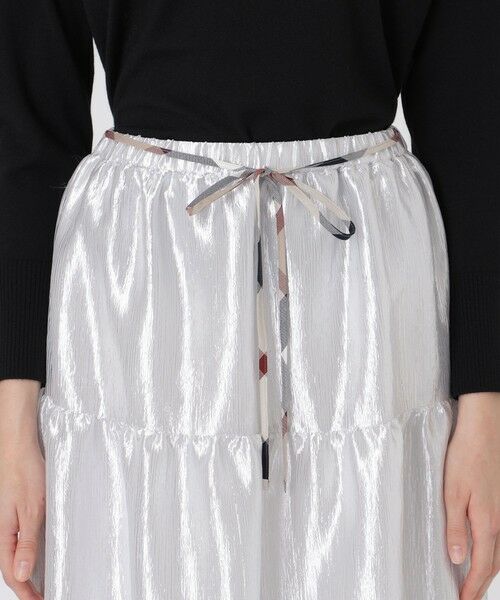 BLUE LABEL / BLACK LABEL CRESTBRIDGE / ブルーレーベル / ブラックレーベル・クレストブリッジ  ミニ・ひざ丈スカート | シャイニーティアードスカート | 詳細10