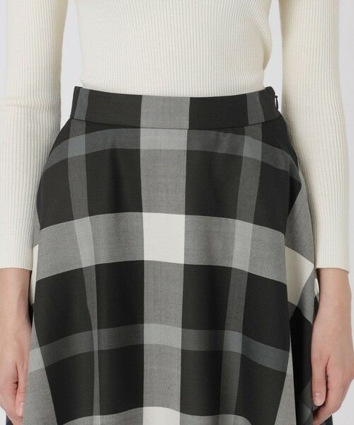 BLUE LABEL / BLACK LABEL CRESTBRIDGE / ブルーレーベル / ブラックレーベル・クレストブリッジ  ミニ・ひざ丈スカート | クレストブリッジチェックサキソニーフレアスカート | 詳細4