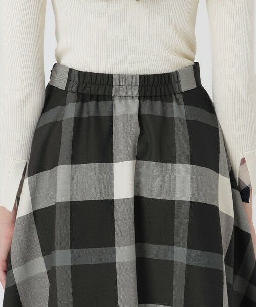 BLUE LABEL / BLACK LABEL CRESTBRIDGE / ブルーレーベル / ブラックレーベル・クレストブリッジ  ミニ・ひざ丈スカート | クレストブリッジチェックサキソニーフレアスカート | 詳細5