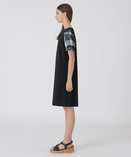 BLUE LABEL / BLACK LABEL CRESTBRIDGE / ブルーレーベル / ブラックレーベル・クレストブリッジ ドレス | 【一部店舗限定】ハイゲージポンチドレス | 詳細1