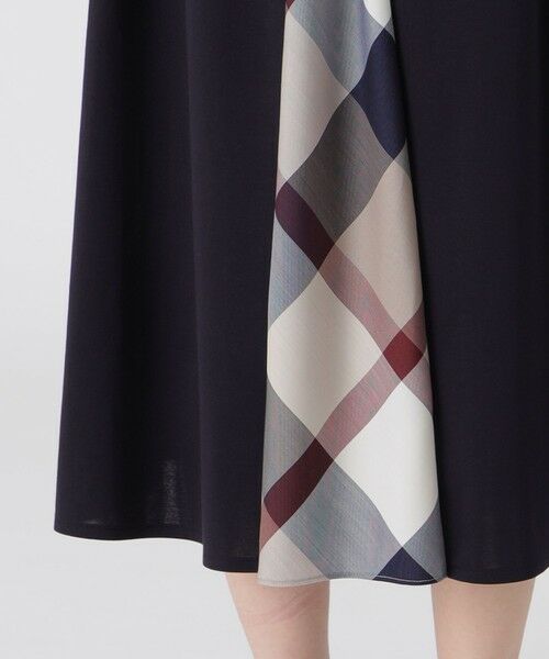 BLUE LABEL / BLACK LABEL CRESTBRIDGE / ブルーレーベル / ブラックレーベル・クレストブリッジ  ドレス | 【一部店舗限定】ポンチAラインドレス | 詳細17