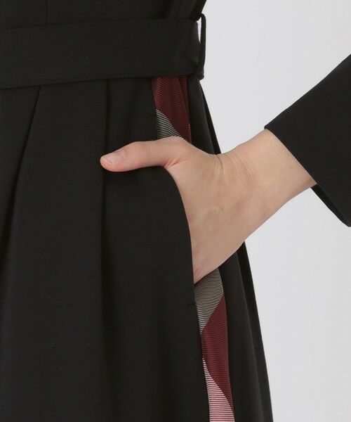 BLUE LABEL / BLACK LABEL CRESTBRIDGE / ブルーレーベル / ブラックレーベル・クレストブリッジ ドレス | 【一部店舗限定】ミラノリブ裏起毛パーシャルチェックドレス | 詳細5