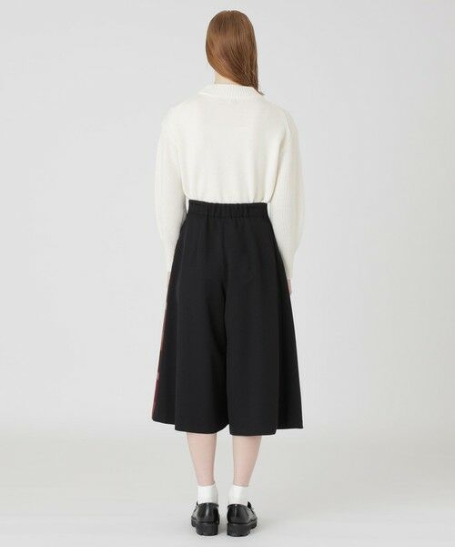 BLUE LABEL / BLACK LABEL CRESTBRIDGE / ブルーレーベル / ブラックレーベル・クレストブリッジ その他パンツ | 【一部店舗限定】エレガントサキソニースカート風パンツ | 詳細3