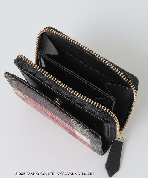 BLUE LABEL / BLACK LABEL CRESTBRIDGE / ブルーレーベル / ブラックレーベル・クレストブリッジ  財布・コインケース・マネークリップ | 【ハローキティコラボ】PVC二つ折り財布 | 詳細3