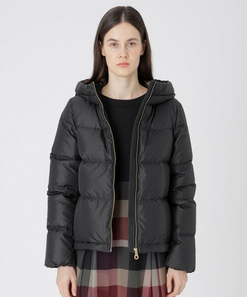 BLUE LABEL / BLACK LABEL CRESTBRIDGE / ブルーレーベル / ブラックレーベル・クレストブリッジ  その他アウター | 【はっ水】タフタダウンコート（ブラック）