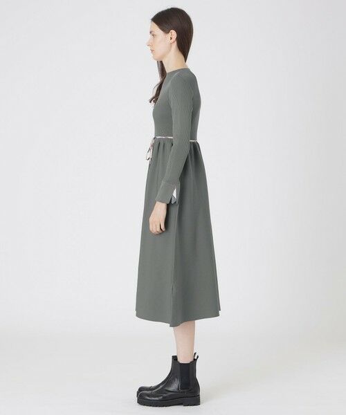 BLUE LABEL / BLACK LABEL CRESTBRIDGE / ブルーレーベル / ブラックレーベル・クレストブリッジ  ドレス | スポンディッシュポリエステルニットドレス | 詳細1