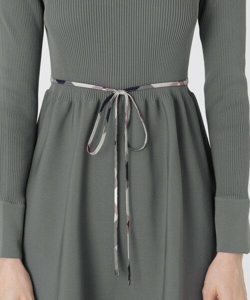 BLUE LABEL / BLACK LABEL CRESTBRIDGE / ブルーレーベル / ブラックレーベル・クレストブリッジ  ドレス | スポンディッシュポリエステルニットドレス | 詳細3