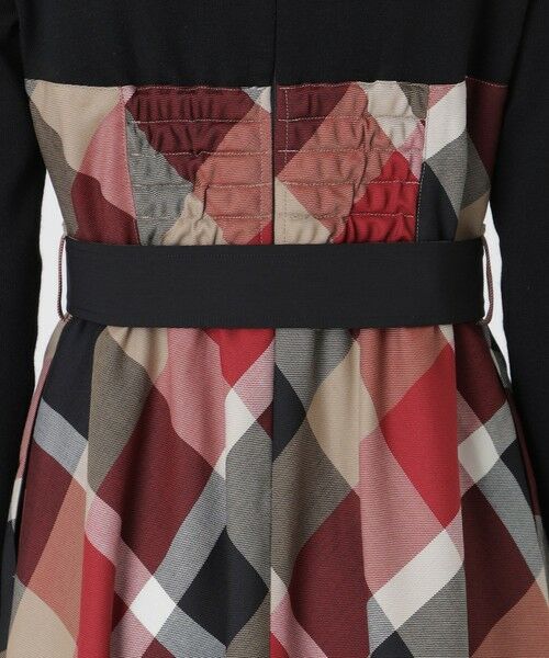 BLUE LABEL / BLACK LABEL CRESTBRIDGE / ブルーレーベル / ブラックレーベル・クレストブリッジ  ドレス | ビスチェドッキングドレス | 詳細4