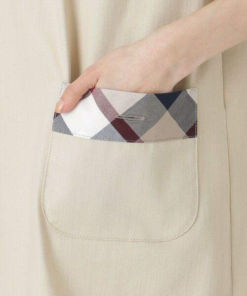 BLUE LABEL / BLACK LABEL CRESTBRIDGE / ブルーレーベル / ブラックレーベル・クレストブリッジ ドレス | 【店舗限定】スラブシャンブレーデニムワンピース | 詳細9