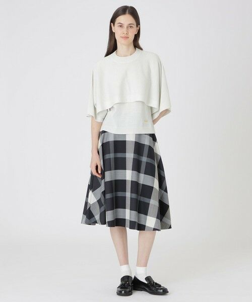 BLUE LABEL / BLACK LABEL CRESTBRIDGE / ブルーレーベル / ブラックレーベル・クレストブリッジ  ニット・セーター | ウールアクリルブレンドラメケープ付きニット | 詳細1