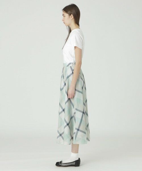 BLUE LABEL / BLACK LABEL CRESTBRIDGE / ブルーレーベル / ブラックレーベル・クレストブリッジ  ミニ・ひざ丈スカート | 【一部店舗限定】クレストブリッジチェックシアーポプリンスカート | 詳細14