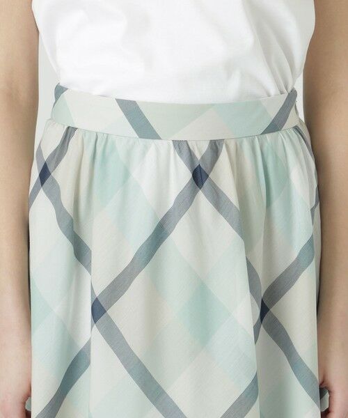 BLUE LABEL / BLACK LABEL CRESTBRIDGE / ブルーレーベル / ブラックレーベル・クレストブリッジ  ミニ・ひざ丈スカート | 【一部店舗限定】クレストブリッジチェックシアーポプリンスカート | 詳細16