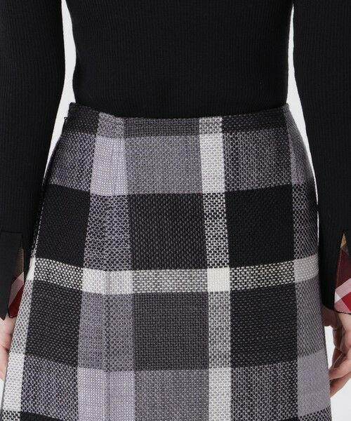 BLUE LABEL / BLACK LABEL CRESTBRIDGE / ブルーレーベル / ブラックレーベル・クレストブリッジ  ミニ・ひざ丈スカート |  | 詳細5