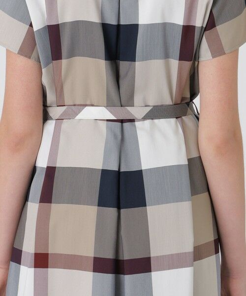 BLUE LABEL / BLACK LABEL CRESTBRIDGE / ブルーレーベル / ブラックレーベル・クレストブリッジ ドレス | 【一部店舗限定】ライトクロッシングツイルシャツドレス | 詳細9