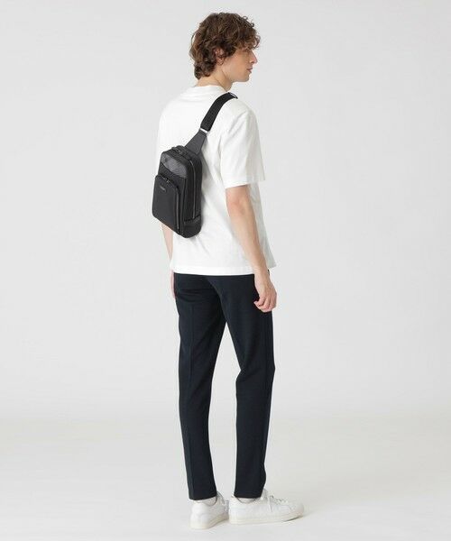 BLUE LABEL / BLACK LABEL CRESTBRIDGE / ブルーレーベル / ブラックレーベル・クレストブリッジ  ショルダーバッグ | ナイロンコンビカルゼシャドークレストブリッジチェックビジネスボディバッグ | 詳細2