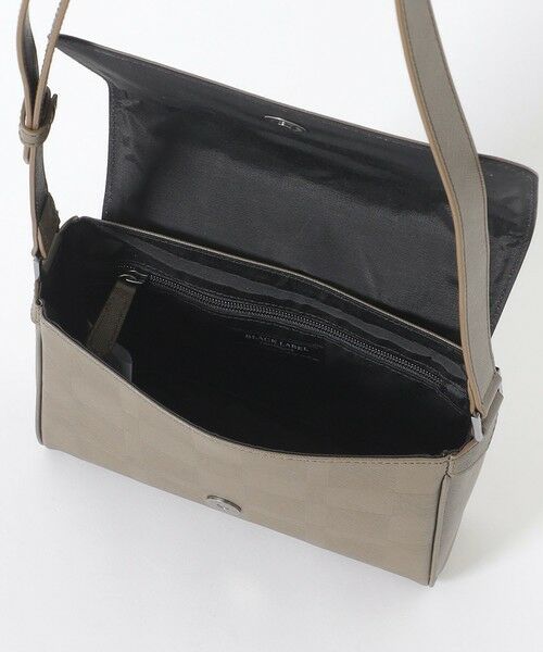 BLUE LABEL / BLACK LABEL CRESTBRIDGE / ブルーレーベル / ブラックレーベル・クレストブリッジ  ショルダーバッグ | エンボスチェックメッセンジャーバッグ | 詳細12