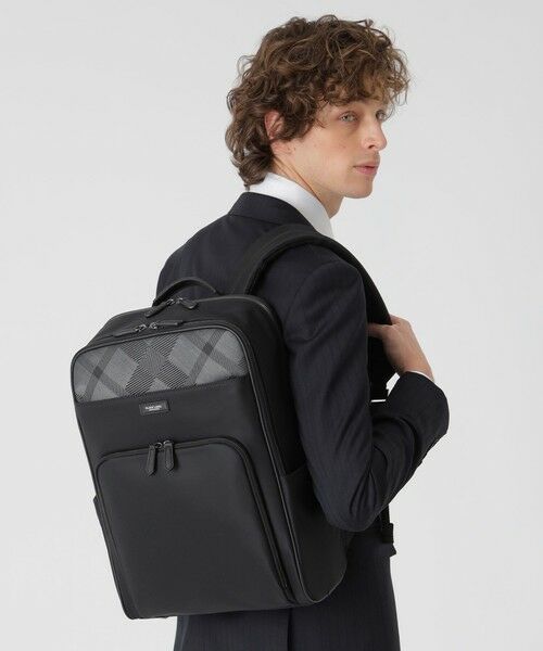 BLUE LABEL / BLACK LABEL CRESTBRIDGE / ブルーレーベル / ブラックレーベル・クレストブリッジ  ショルダーバッグ | ナイロンコンビカルゼシャドークレストブリッジチェックビジネスバックパック | 詳細1