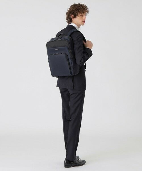 BLUE LABEL / BLACK LABEL CRESTBRIDGE / ブルーレーベル / ブラックレーベル・クレストブリッジ  ショルダーバッグ | ナイロンコンビカルゼシャドークレストブリッジチェックビジネスバックパック | 詳細8