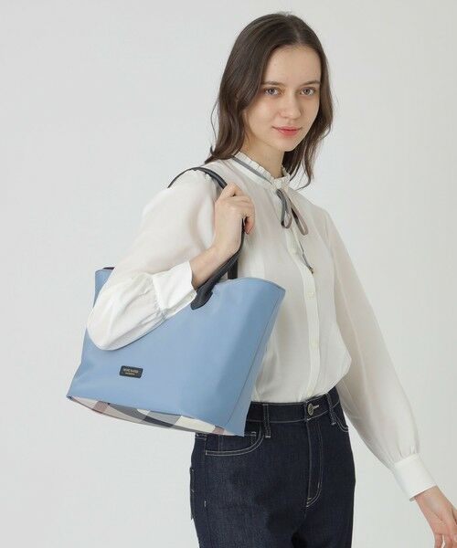 BLUE LABEL / BLACK LABEL CRESTBRIDGE / ブルーレーベル / ブラックレーベル・クレストブリッジ  ショルダーバッグ | パーシャルクレストブリッジチェックナイロントート | 詳細8