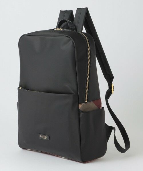 BLUE LABEL / BLACK LABEL CRESTBRIDGE / ブルーレーベル / ブラックレーベル・クレストブリッジ  ショルダーバッグ | ナイロンスクエアバックパック（ブラック）