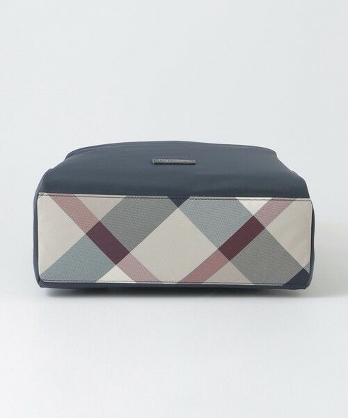 BLUE LABEL / BLACK LABEL CRESTBRIDGE / ブルーレーベル / ブラックレーベル・クレストブリッジ  ショルダーバッグ | ナイロンスクエアバックパック | 詳細11