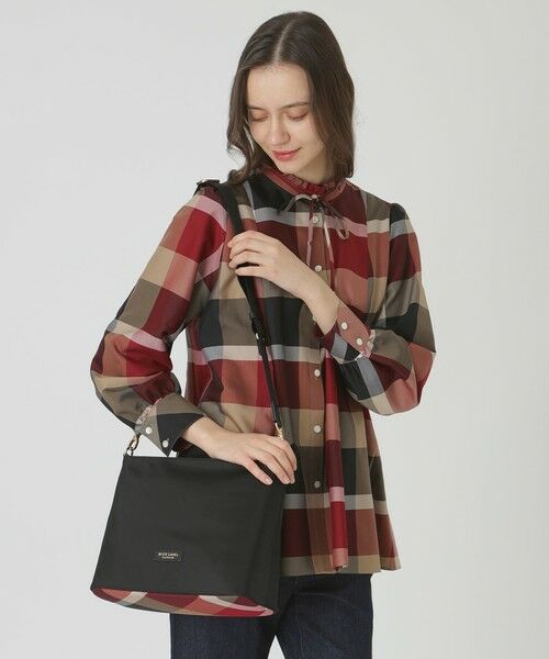 BLUE LABEL / BLACK LABEL CRESTBRIDGE / ブルーレーベル / ブラックレーベル・クレストブリッジ  ショルダーバッグ | パーシャルクレストブリッジチェックナイロンワンショルダー | 詳細1