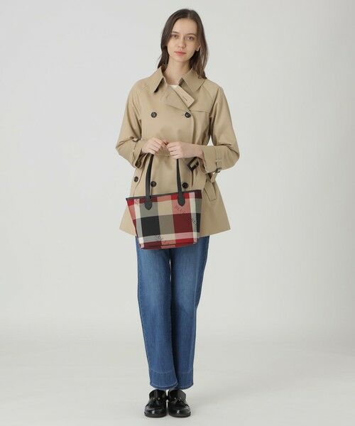 BLUE LABEL / BLACK LABEL CRESTBRIDGE / ブルーレーベル / ブラックレーベル・クレストブリッジ  ショルダーバッグ | クレストブリッジチェックロゴプリントトート | 詳細2