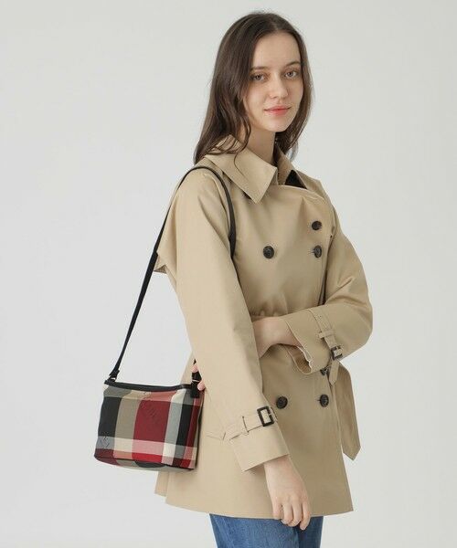 BLUE LABEL / BLACK LABEL CRESTBRIDGE / ブルーレーベル / ブラックレーベル・クレストブリッジ  ショルダーバッグ | クレストブリッジチェックロゴプリントミニショルダー | 詳細1