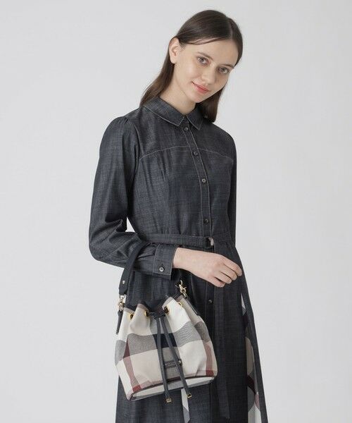 BLUE LABEL / BLACK LABEL CRESTBRIDGE / ブルーレーベル / ブラックレーベル・クレストブリッジ  ショルダーバッグ | クレストブリッジチェックキャンバスコロン | 詳細2