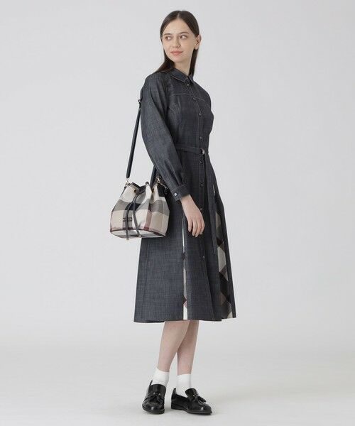 BLUE LABEL / BLACK LABEL CRESTBRIDGE / ブルーレーベル / ブラックレーベル・クレストブリッジ  ショルダーバッグ | クレストブリッジチェックキャンバスコロン | 詳細3