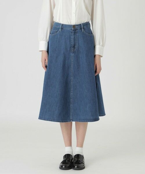 BLUE LABEL / BLACK LABEL CRESTBRIDGE / ブルーレーベル / ブラックレーベル・クレストブリッジ  ミニ・ひざ丈スカート | 【BLUE LABEL DENIM】フレアスカート（ブルー2）