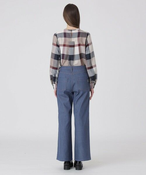 BLUE LABEL / BLACK LABEL CRESTBRIDGE / ブルーレーベル / ブラックレーベル・クレストブリッジ  その他パンツ | 【一部店舗限定】スラブシャンブレーワイドパンツ | 詳細3