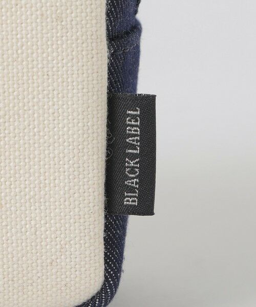 BLUE LABEL / BLACK LABEL CRESTBRIDGE / ブルーレーベル / ブラックレーベル・クレストブリッジ  ショルダーバッグ | 【予約販売】【一部店舗限定】クレストブリッジチェックベアワッペンポーチ | 詳細3