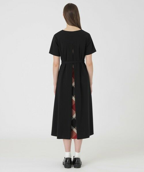 BLUE LABEL / BLACK LABEL CRESTBRIDGE / ブルーレーベル / ブラックレーベル・クレストブリッジ  ドレス | 【接触冷感】【抗菌防臭】【UVカット】【吸水速乾】コンパクトポンチドレス | 詳細3