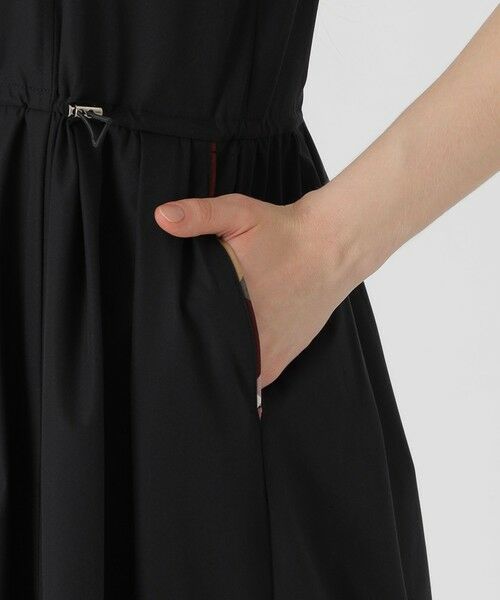BLUE LABEL / BLACK LABEL CRESTBRIDGE / ブルーレーベル / ブラックレーベル・クレストブリッジ  ドレス | 【予約販売】ストレッチプルーフクロスカットコンビドレス | 詳細5