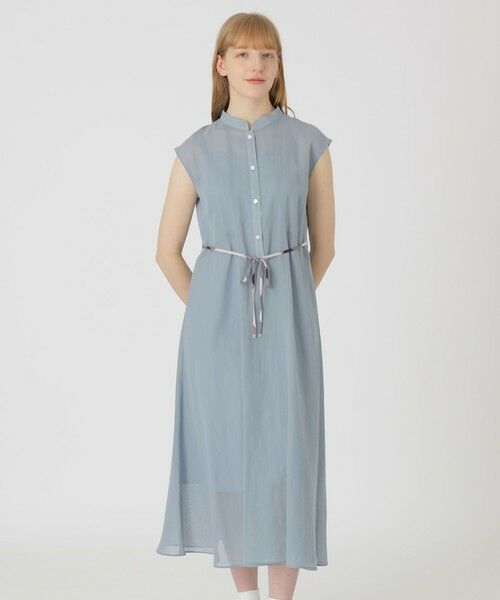 BLUE LABEL / BLACK LABEL CRESTBRIDGE / ブルーレーベル / ブラックレーベル・クレストブリッジ  ドレス | 【店舗限定】シアーストライプノースリーブドレス（サックス3）