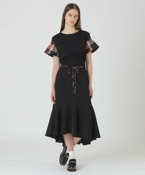 BLUE LABEL / BLACK LABEL CRESTBRIDGE / ブルーレーベル / ブラックレーベル・クレストブリッジ  ミニ・ひざ丈スカート | ツイルストレッチイレギュラーヘムスカート | 詳細1