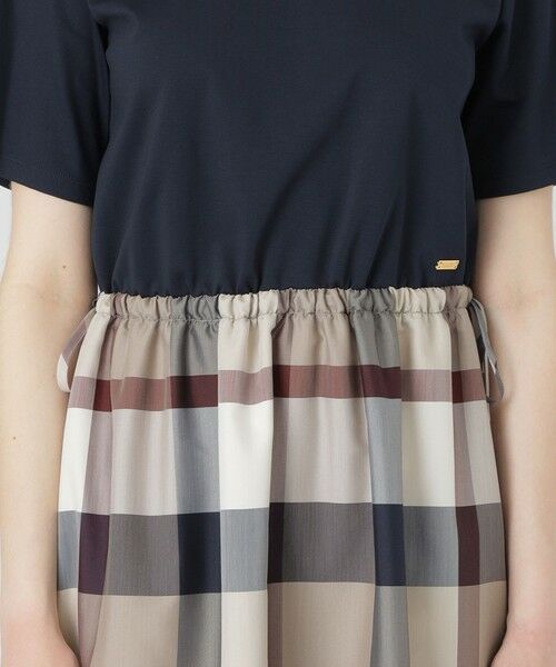 BLUE LABEL / BLACK LABEL CRESTBRIDGE / ブルーレーベル / ブラックレーベル・クレストブリッジ  ドレス | 【一部店舗限定】クレストブリッジチェックライトクロッシングツイルコンビドレス | 詳細9