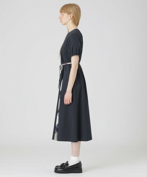 BLUE LABEL / BLACK LABEL CRESTBRIDGE / ブルーレーベル / ブラックレーベル・クレストブリッジ  ドレス | 【一部店舗限定】シルキータフタドレス | 詳細15