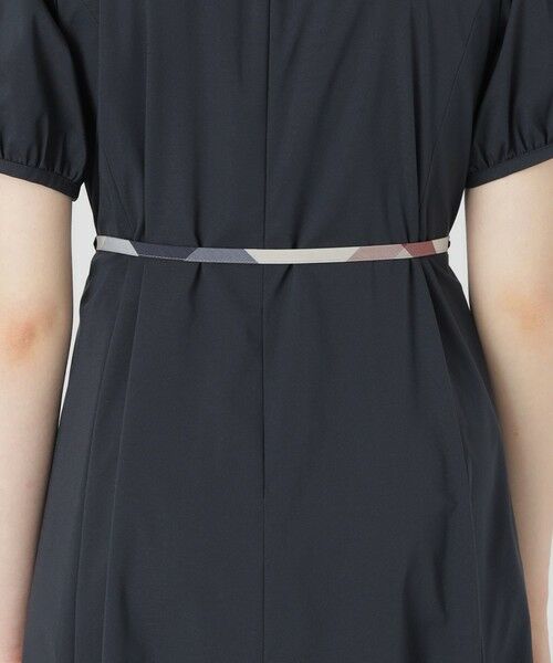 BLUE LABEL / BLACK LABEL CRESTBRIDGE / ブルーレーベル / ブラックレーベル・クレストブリッジ  ドレス | 【一部店舗限定】シルキータフタドレス | 詳細18