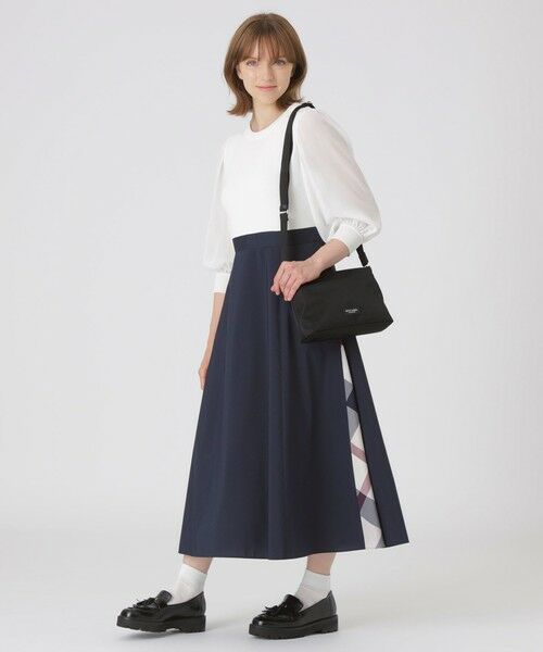 BLUE LABEL / BLACK LABEL CRESTBRIDGE / ブルーレーベル / ブラックレーベル・クレストブリッジ  ショルダーバッグ | 【BLACK OF BLACKs】ブラックナイロンミニショルダー | 詳細2