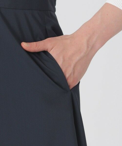 BLUE LABEL / BLACK LABEL CRESTBRIDGE / ブルーレーベル / ブラックレーベル・クレストブリッジ ドレス | シアースリーブニットドッキングドレス | 詳細6