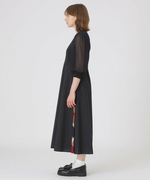 BLUE LABEL / BLACK LABEL CRESTBRIDGE / ブルーレーベル / ブラックレーベル・クレストブリッジ ドレス | シアースリーブニットドッキングドレス | 詳細9