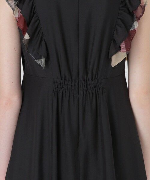 BLUE LABEL / BLACK LABEL CRESTBRIDGE / ブルーレーベル / ブラックレーベル・クレストブリッジ  ドレス | パーシャルチェックフリルスリーブドレス | 詳細4