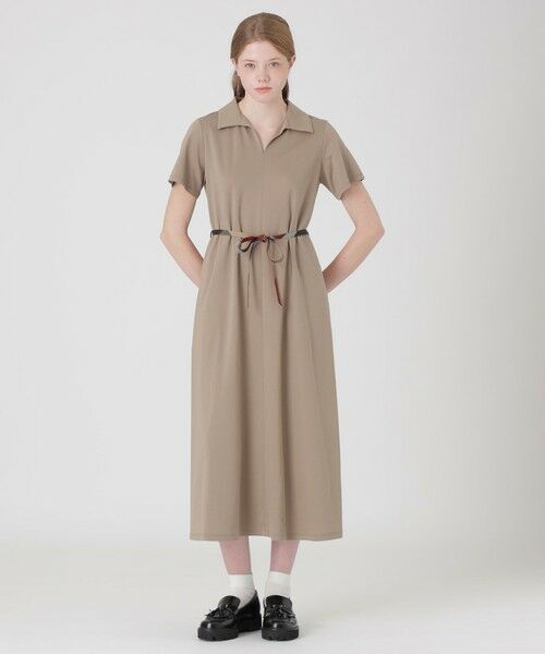 BLUE LABEL / BLACK LABEL CRESTBRIDGE / ブルーレーベル / ブラックレーベル・クレストブリッジ ドレス | 【一部店舗限定】ハイゲージポンチカラーネックドレス(ベージュ1)