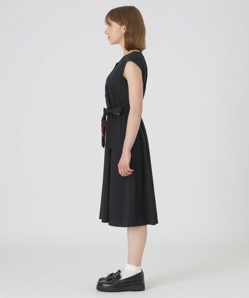 BLUE LABEL / BLACK LABEL CRESTBRIDGE / ブルーレーベル / ブラックレーベル・クレストブリッジ ドレス | 【一部店舗限定】ハイゲージポンチドレス | 詳細1