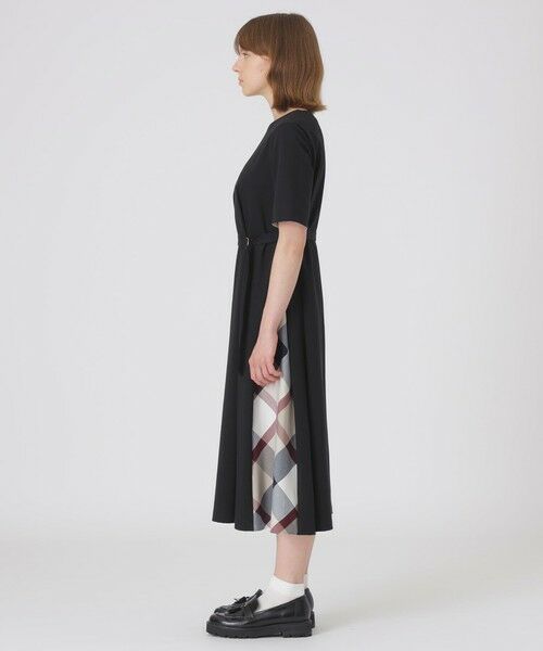 BLUE LABEL / BLACK LABEL CRESTBRIDGE / ブルーレーベル / ブラックレーベル・クレストブリッジ ドレス | 【一部店舗限定】シルケットポンチドレス | 詳細1