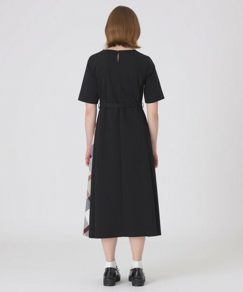BLUE LABEL / BLACK LABEL CRESTBRIDGE / ブルーレーベル / ブラックレーベル・クレストブリッジ ドレス | 【一部店舗限定】シルケットポンチドレス | 詳細2