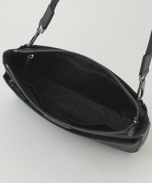 BLUE LABEL / BLACK LABEL CRESTBRIDGE / ブルーレーベル / ブラックレーベル・クレストブリッジ  ショルダーバッグ | ライトウェイトコーデュラバリスティックサコッシュ | 詳細5